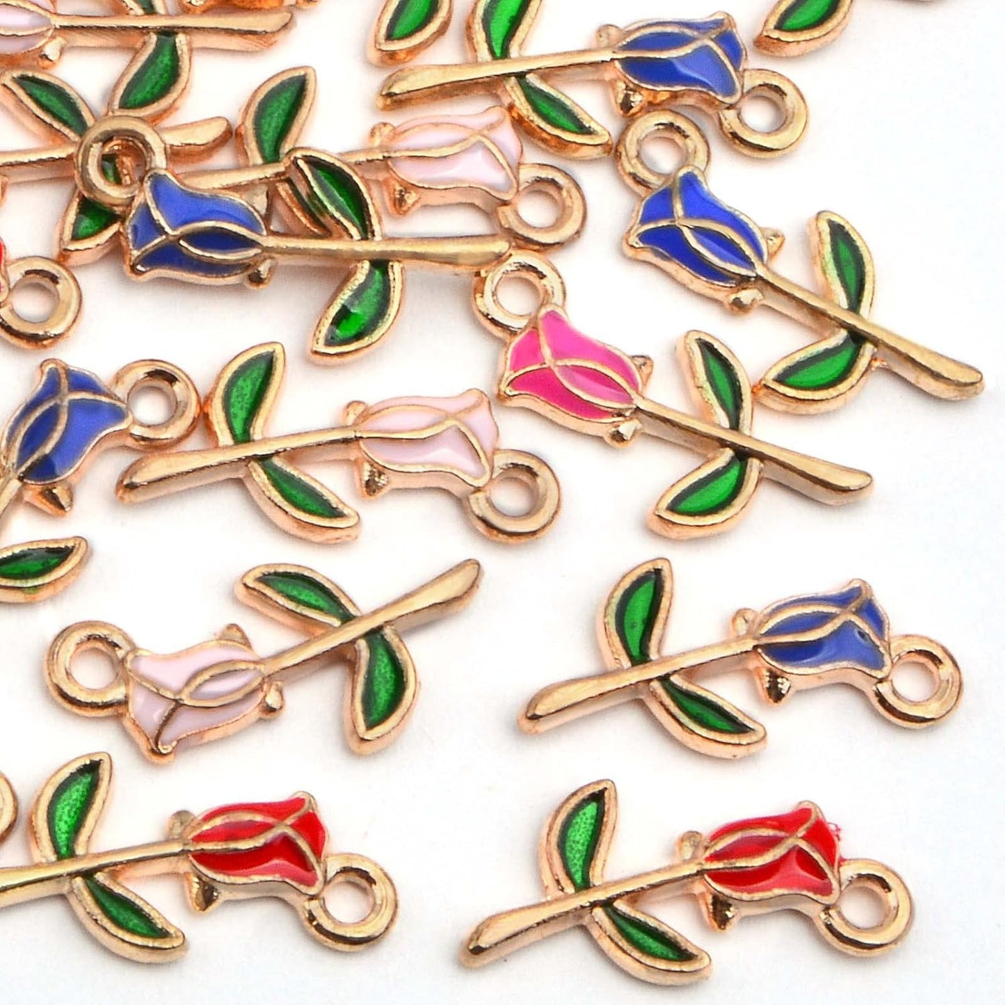 40 Pieces Enamel Rose Flower Pendant Charms Alloy Flower Dangle Pendants Craft Supplies for DIY Necklace Earrings Jewelry Making Valentine's Gifts, 4 Colors