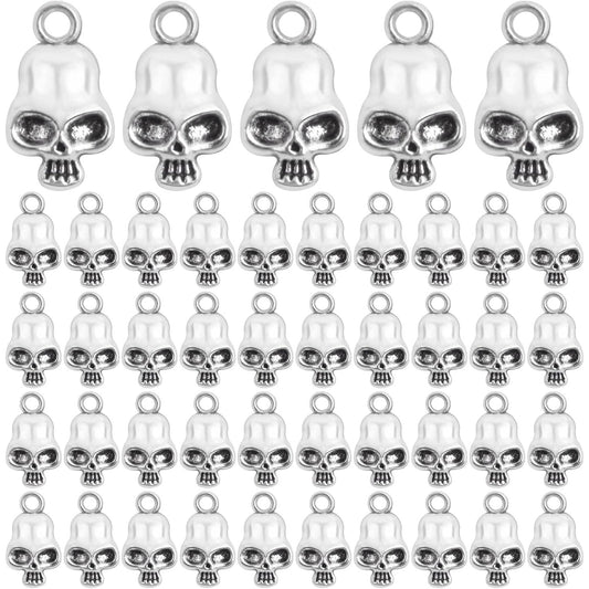 100pcs Antique Silver Skull Head Charms Vintage Alloy Skeleton Skull Head Dangle Pendants Craft Supplies for DIY Jewelry Making Halloween Home Party Décor