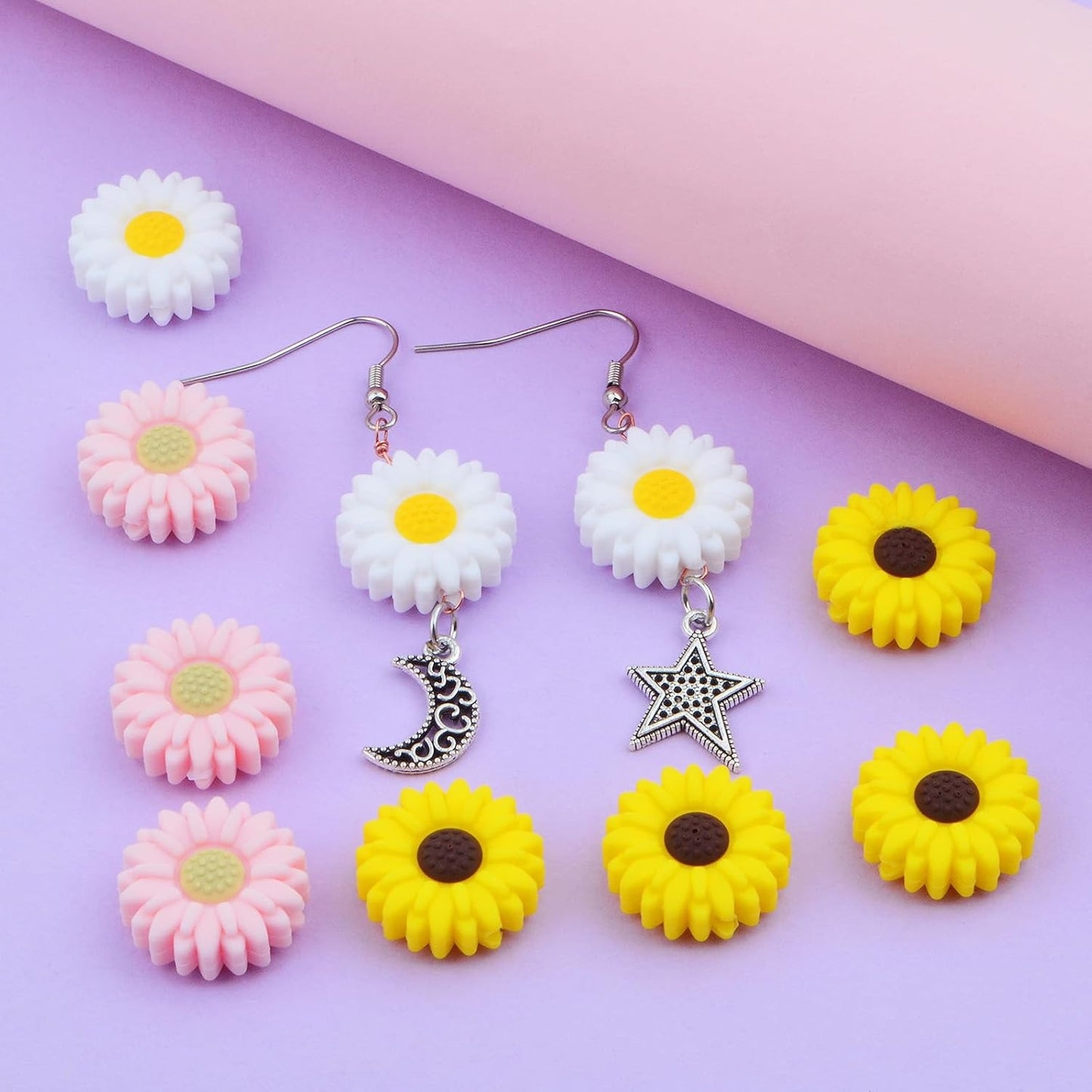 15pcs 20 mm Sunflower Silicone Daisy Flower Focal Flat Flower Shape Spacer Beads for DIY Keychains Lanyards Garlands Crafts Jewelry Making, 3 Colors